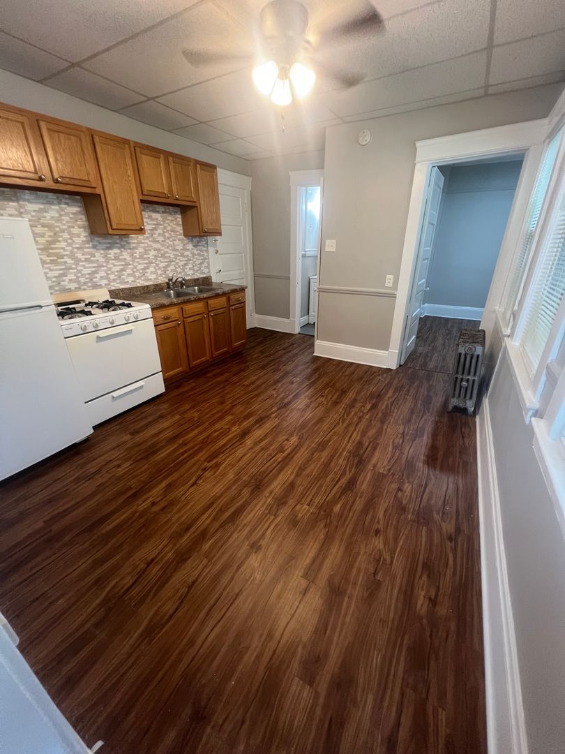 2029 Murray Hill Rd unit 6 – photo 2