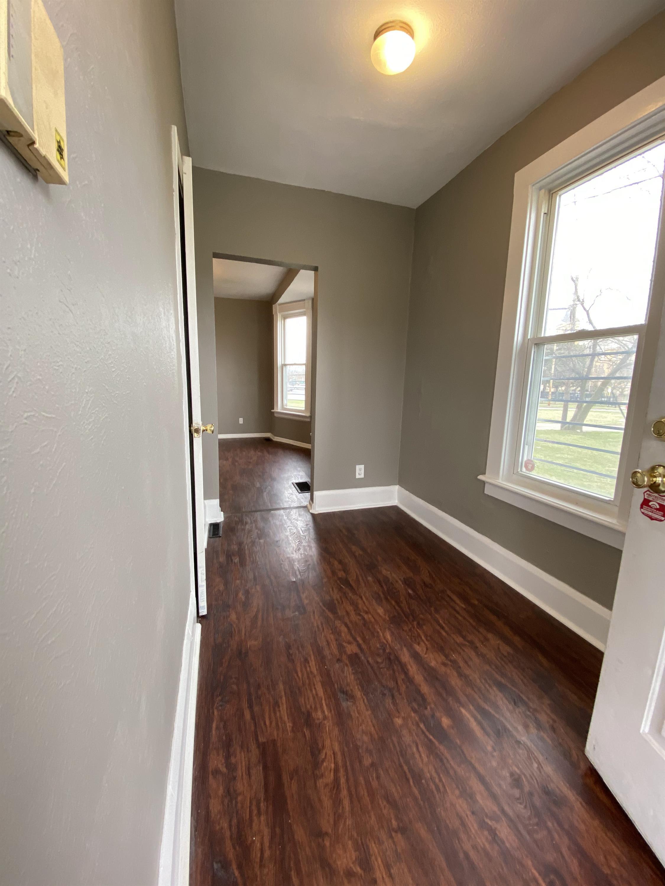2273 Mayville Pl – photo 5
