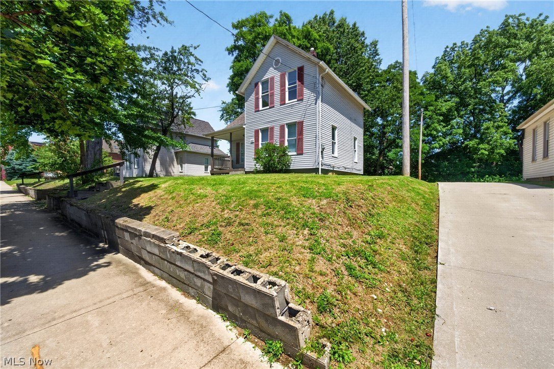505 Brown St – photo 5