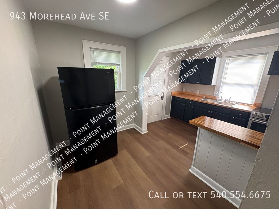 943 Morehead Ave SE – photo 5