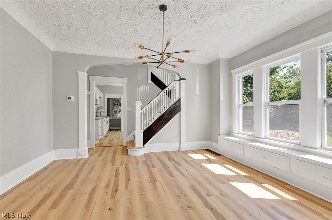 9807 Parkgate Ave – photo 4