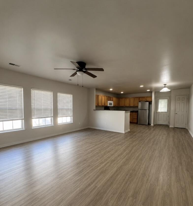 218 Wildberry Ln – photo 2