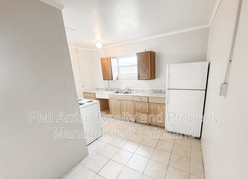 324 Pearl St unit 2 – photo 4