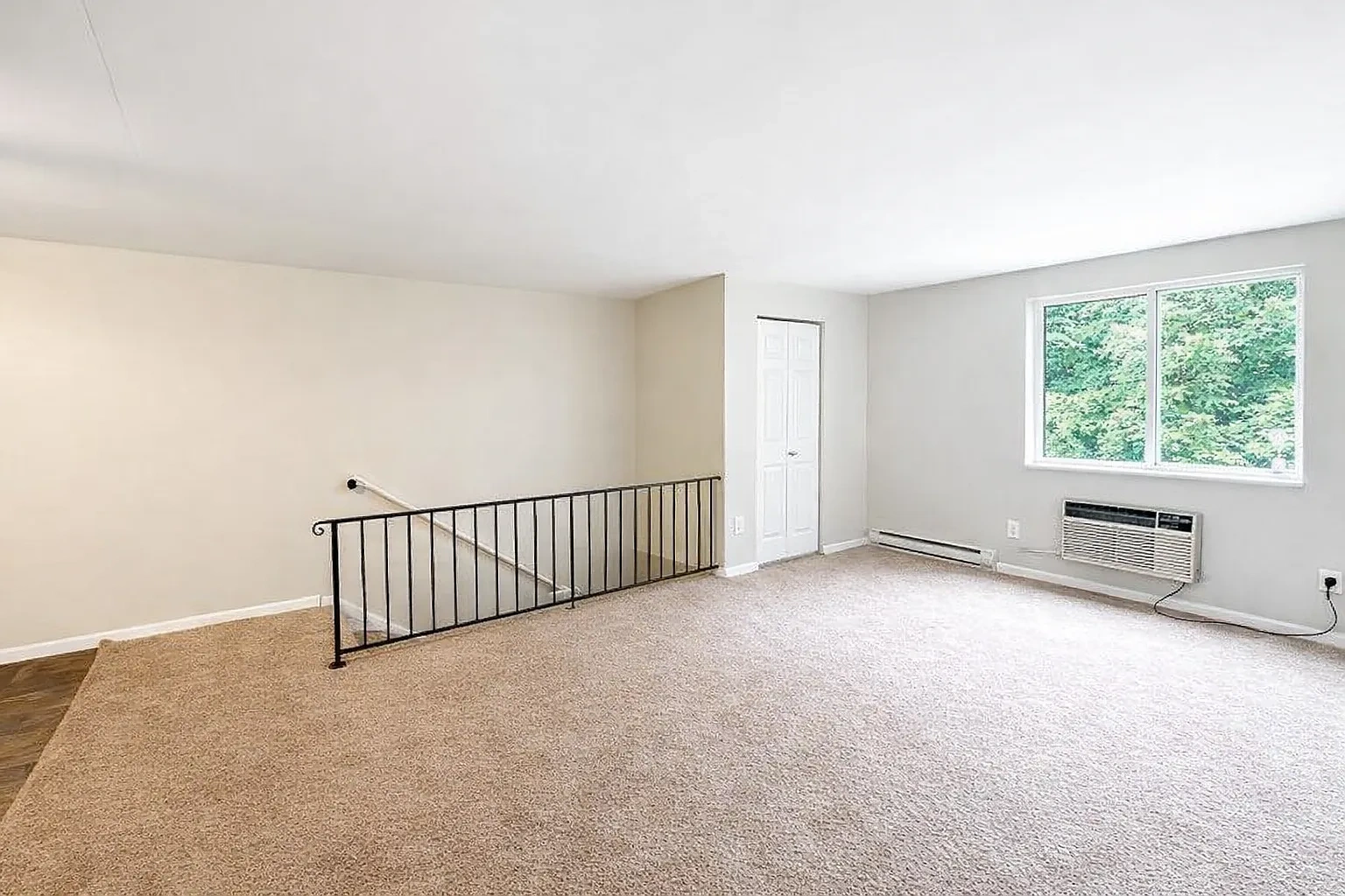 Oak Manor – photo 4
