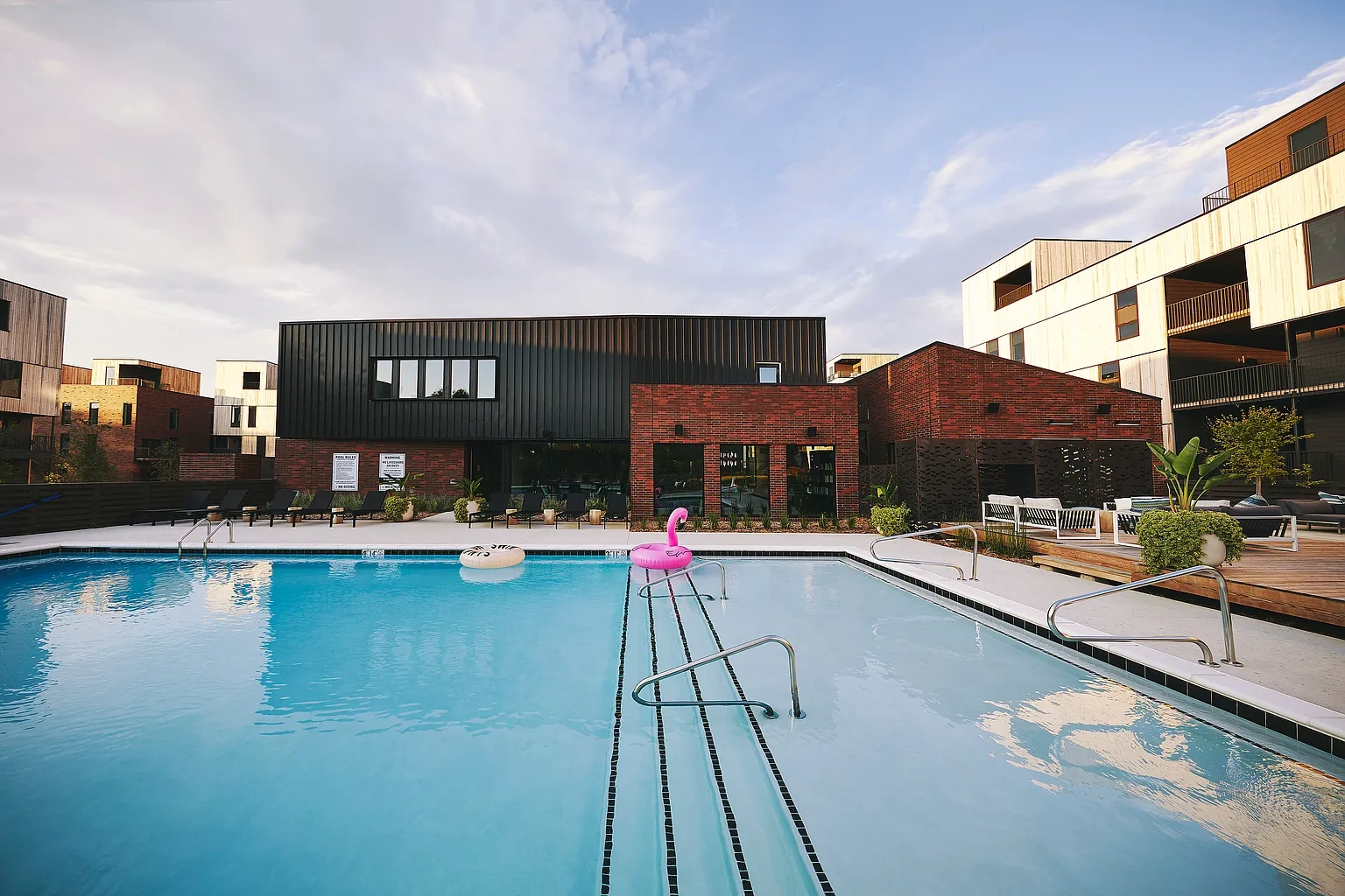 Brick Avenue Lofts – photo 4
