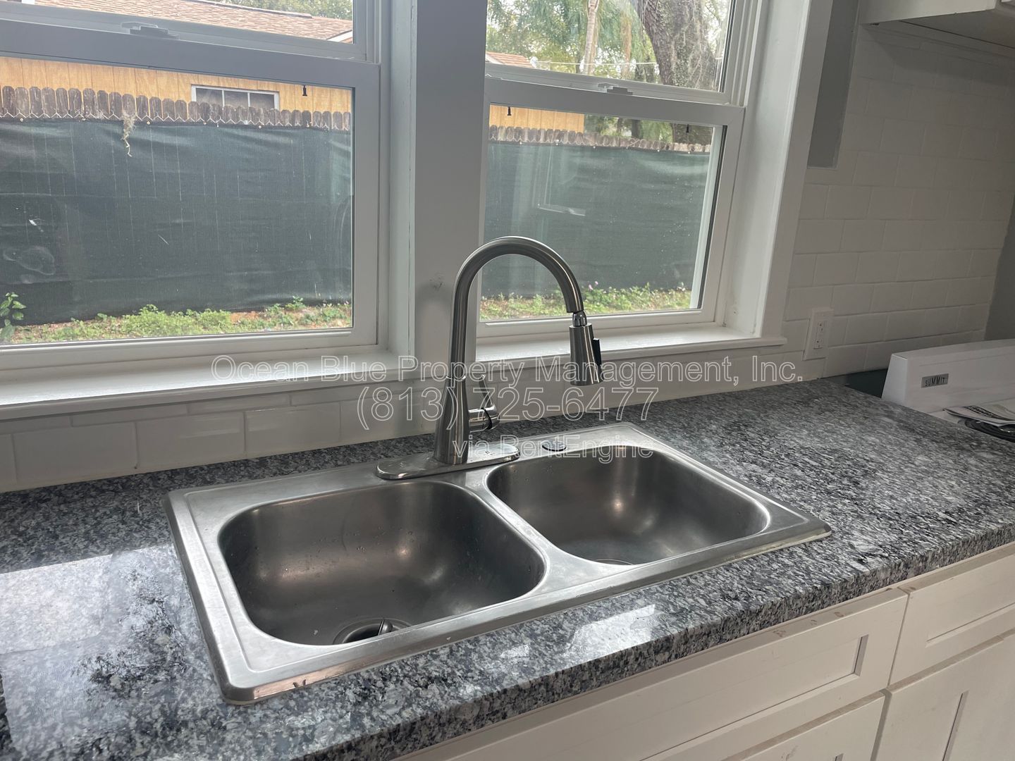 2010 E Waters Ave unit 3 – photo 4
