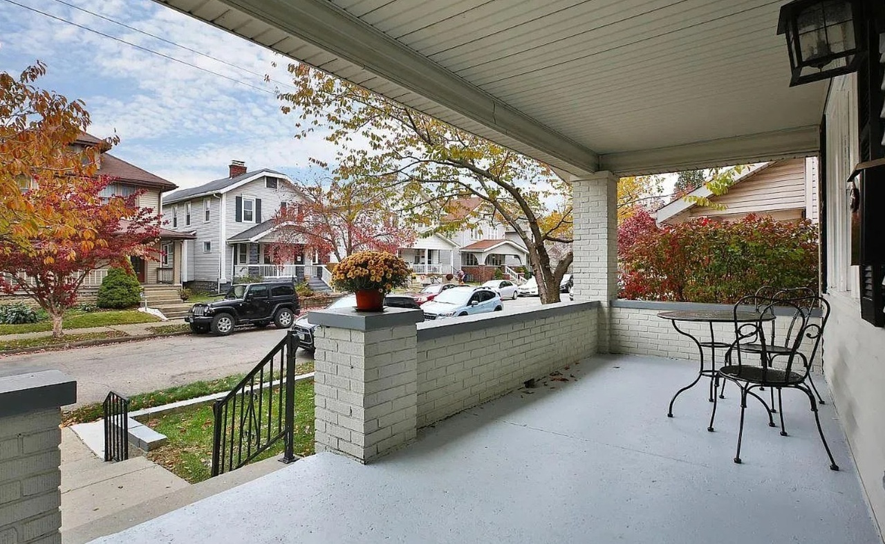 335 E Moler St – photo 3