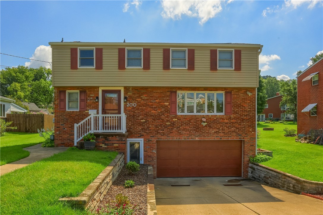 200 Spartan Dr – photo 3