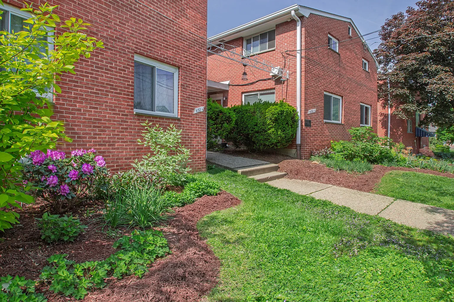 430-432 Franklin Ave – photo 2