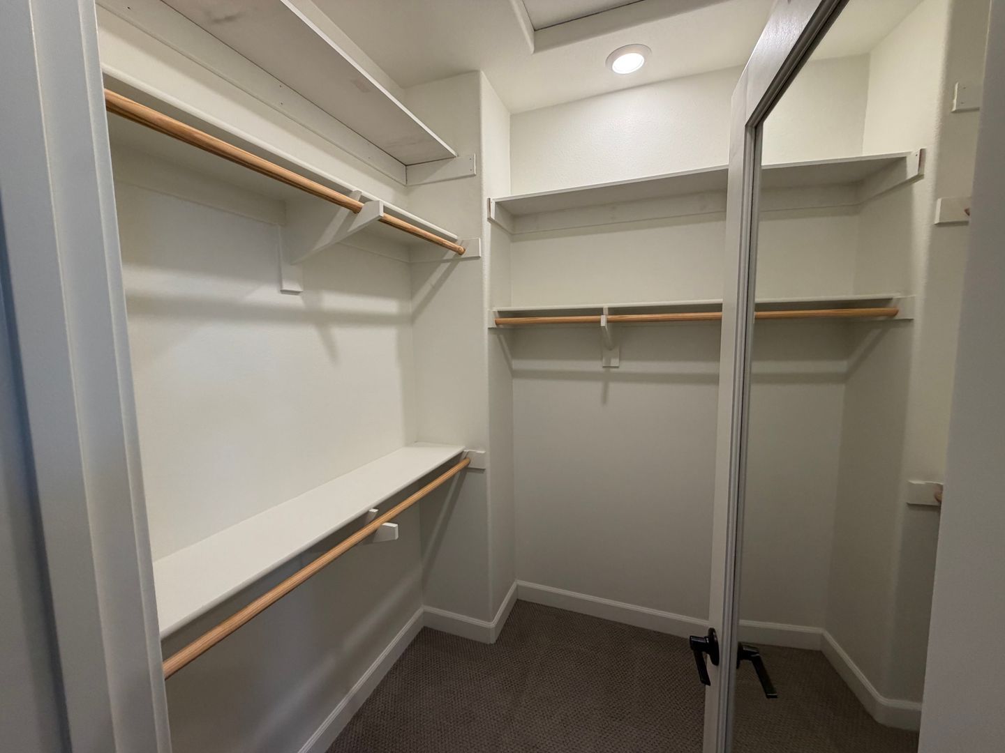 1922 Strata St unit 5 – photo 4