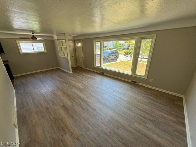 37317 Park Ave – photo 2