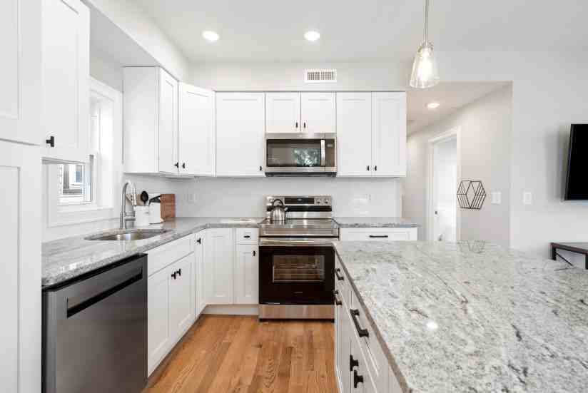 1 Bed / 1 Bath Apartment in East Boston – photo 5