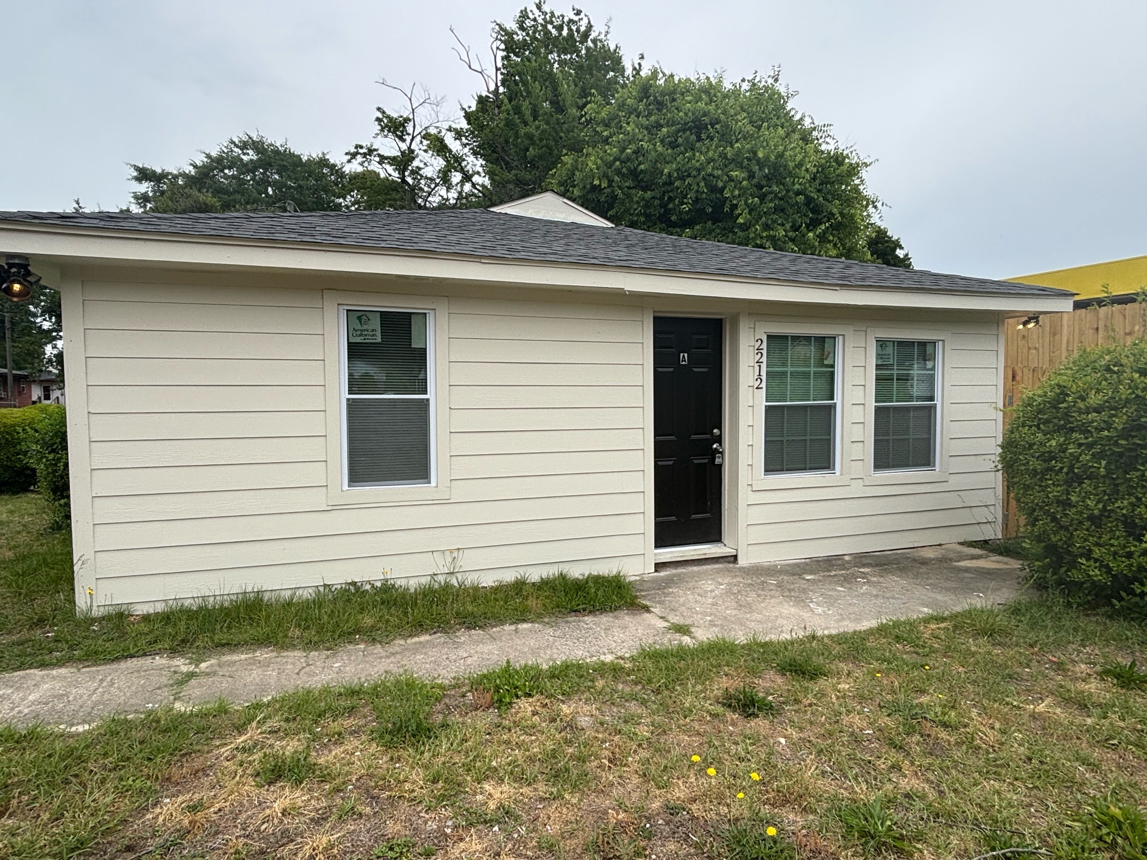 2212 Murchison Rd unit B – photo 1