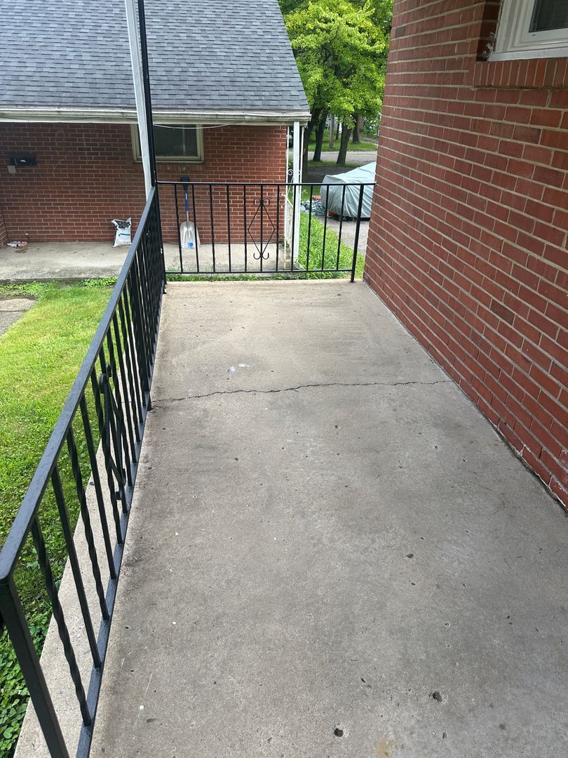 2327 E Midlothian Blvd – photo 3