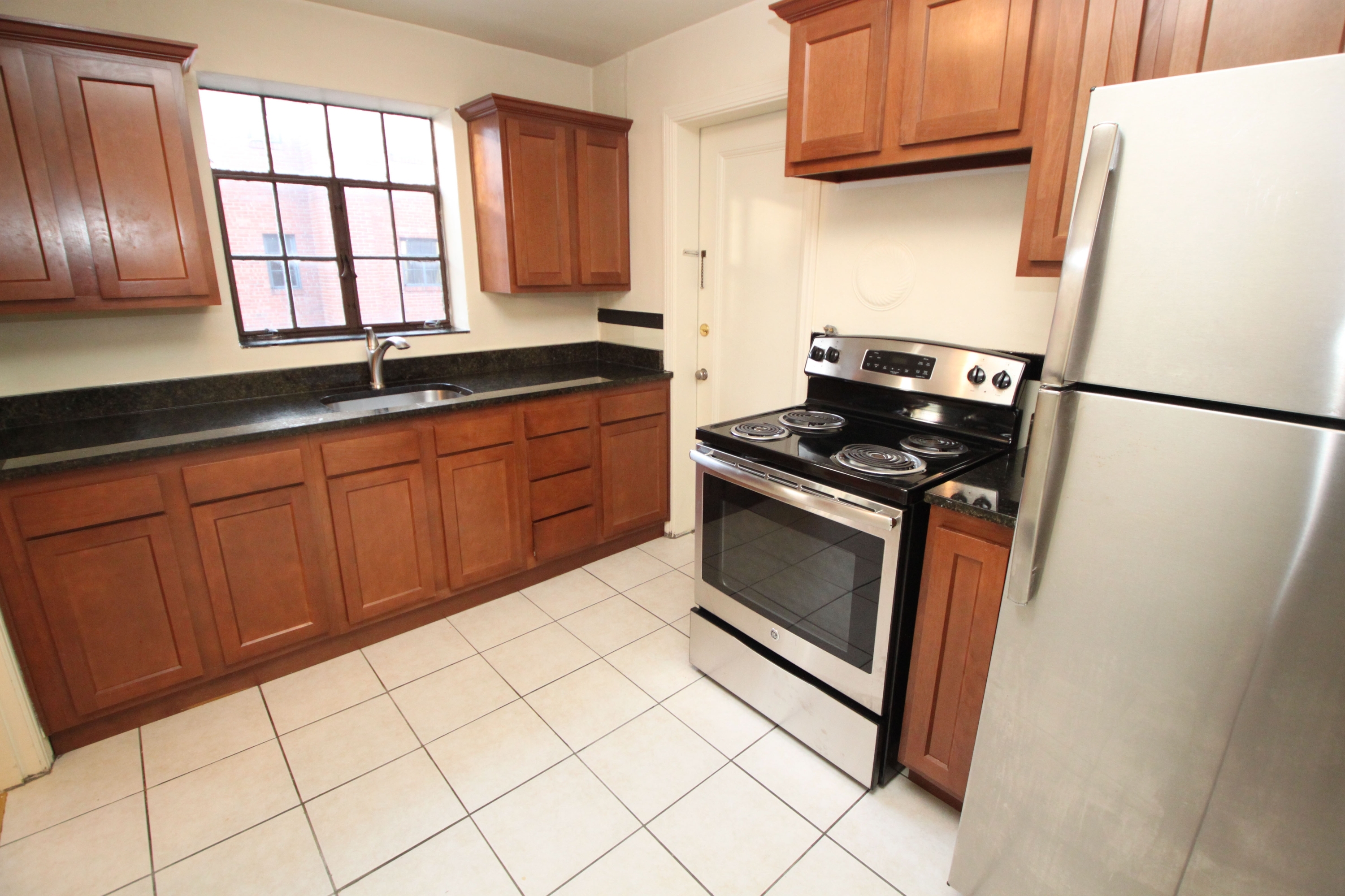 35 Hawley Ave unit B-4 – photo 4