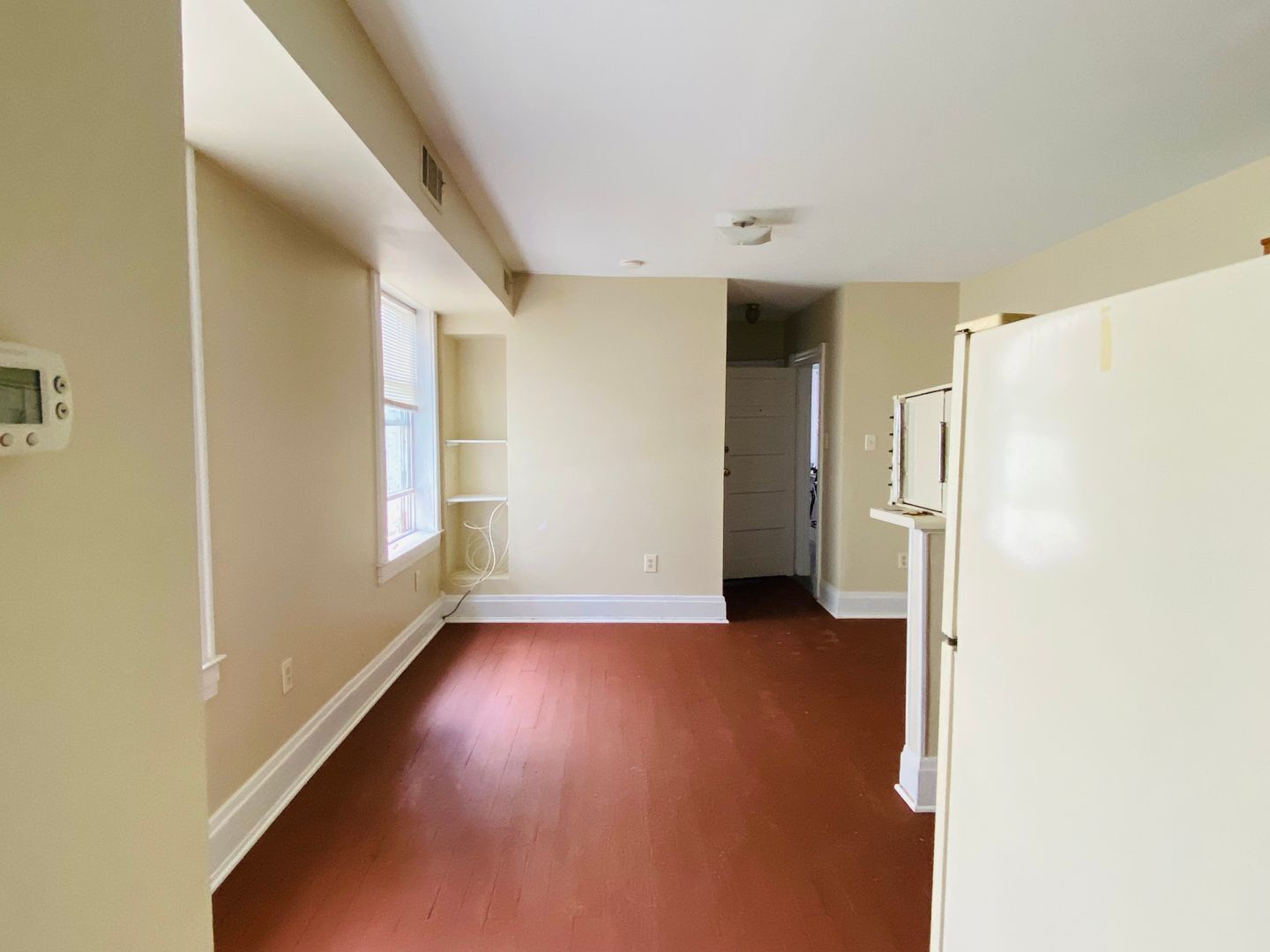 2 N Dooley Ave unit Apt. 04 – photo 2