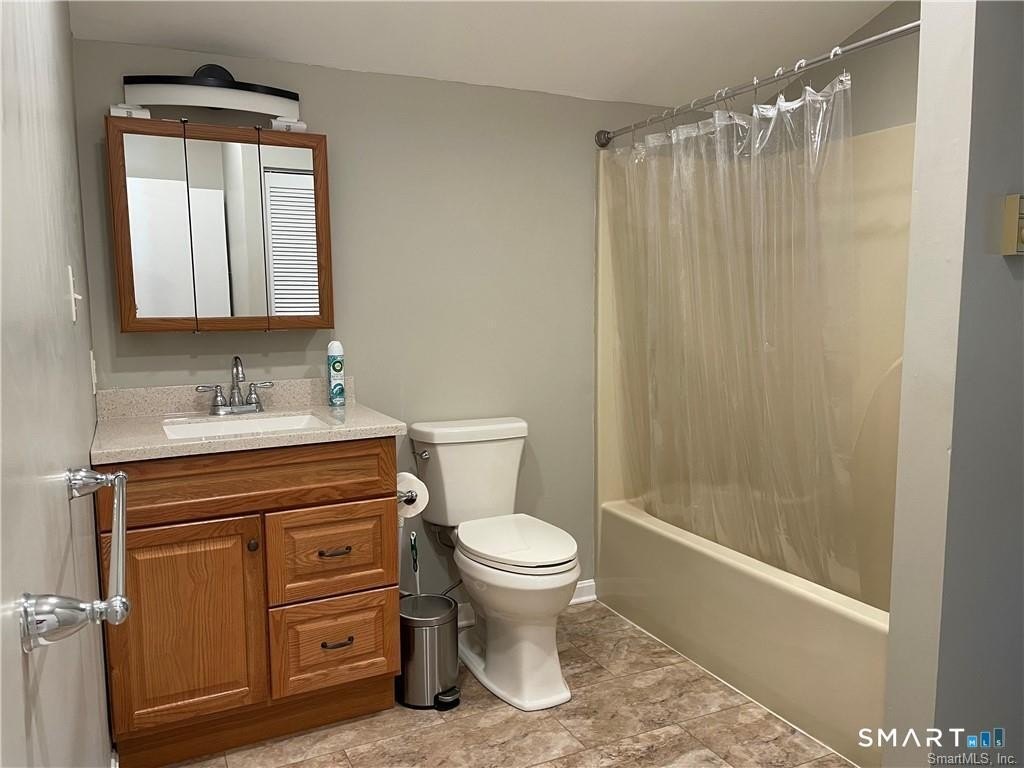 1594 N Broad St #C – photo 5