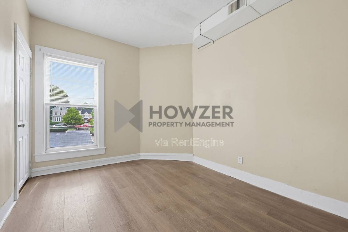 16 Chester Ave unit 16 – photo 4