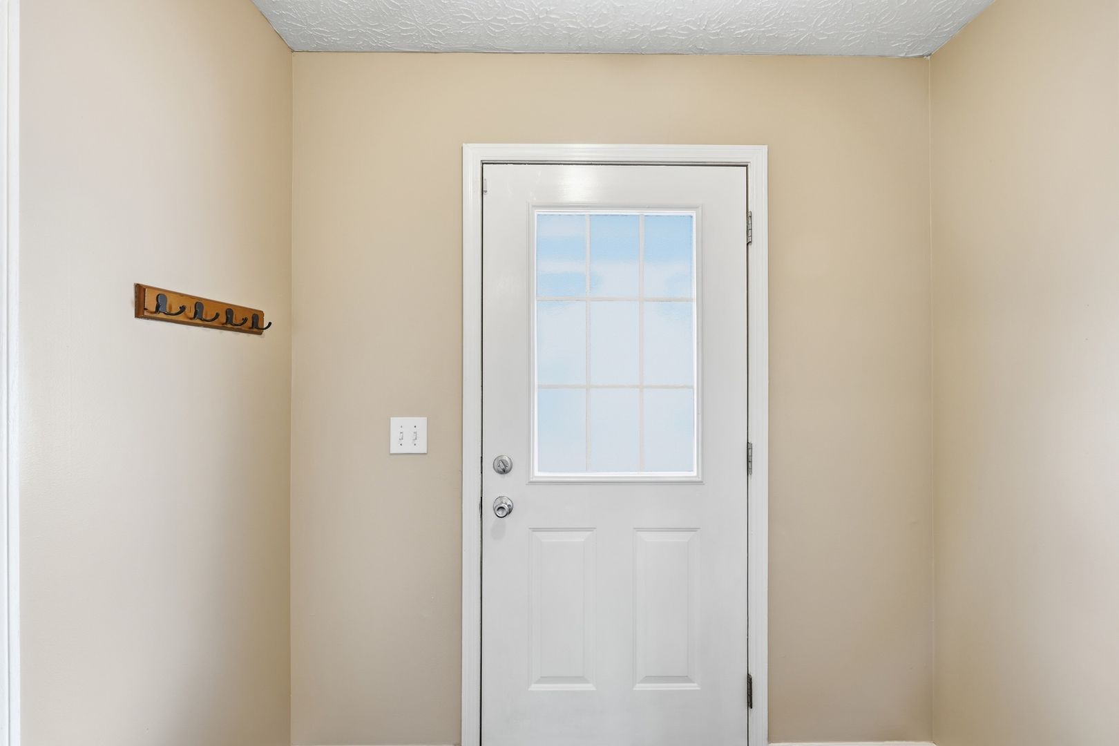 4659 Parrau Dr – photo 3
