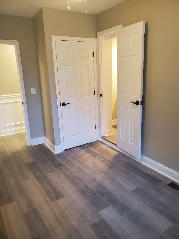 17 W Talbott St – photo 2