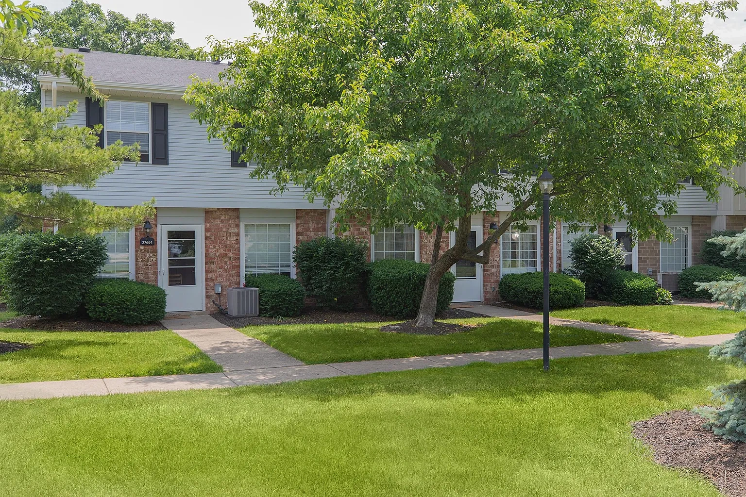 Westchester Townhomes – photo 4