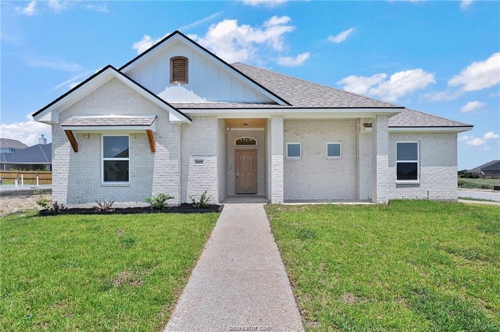2900 Bombay Ct – photo 1