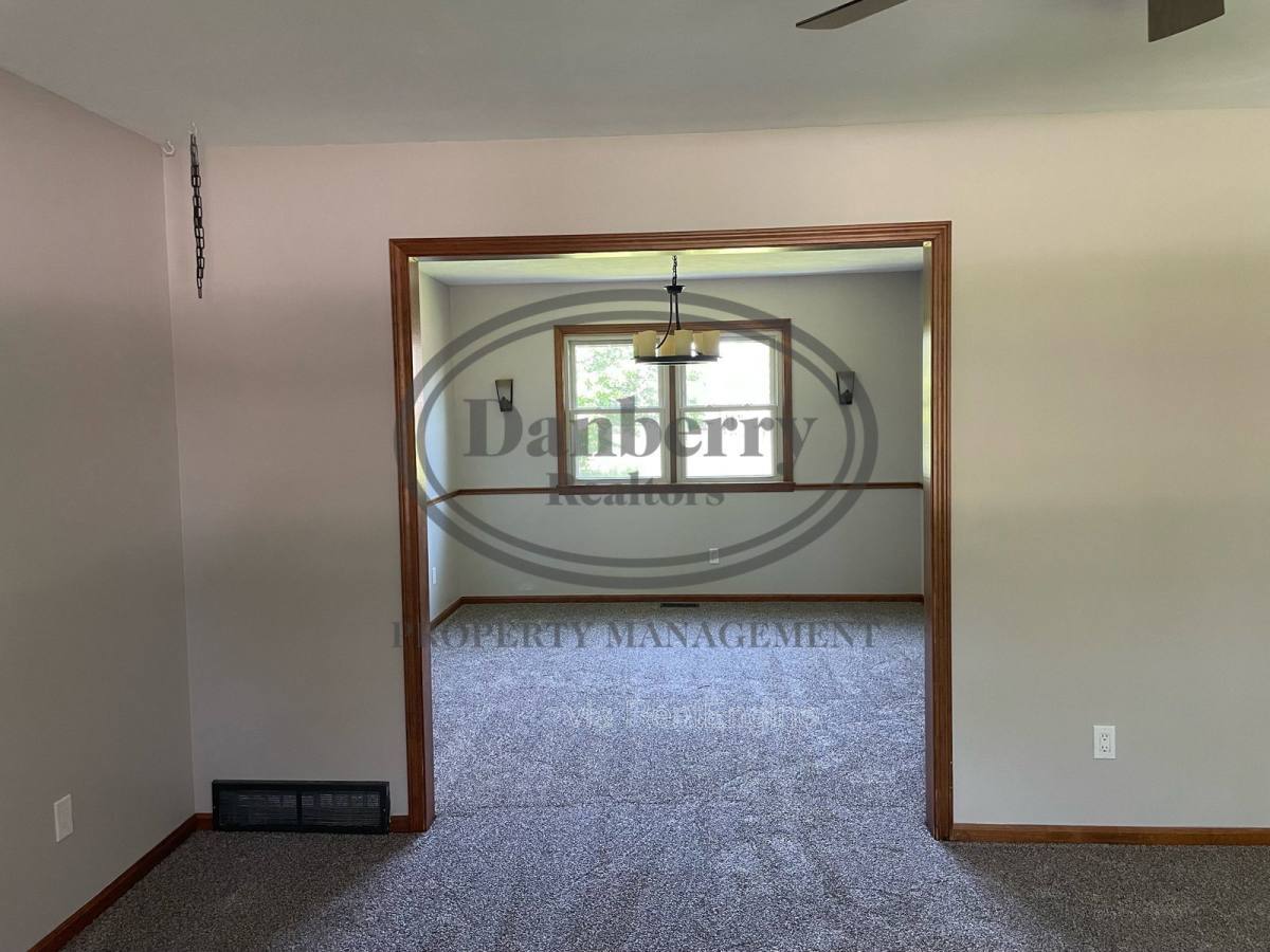 3018 Gleneagle Dr – photo 4