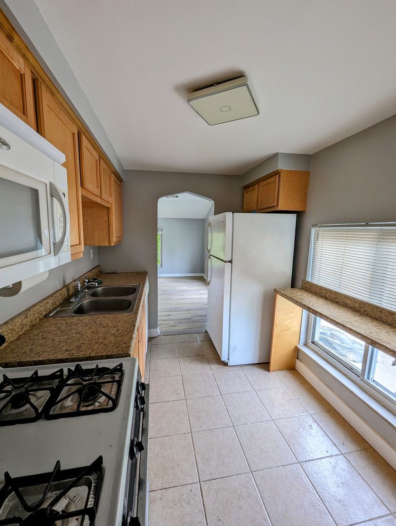 255 Capital Ave unit 259 Capital Avenue – photo 5