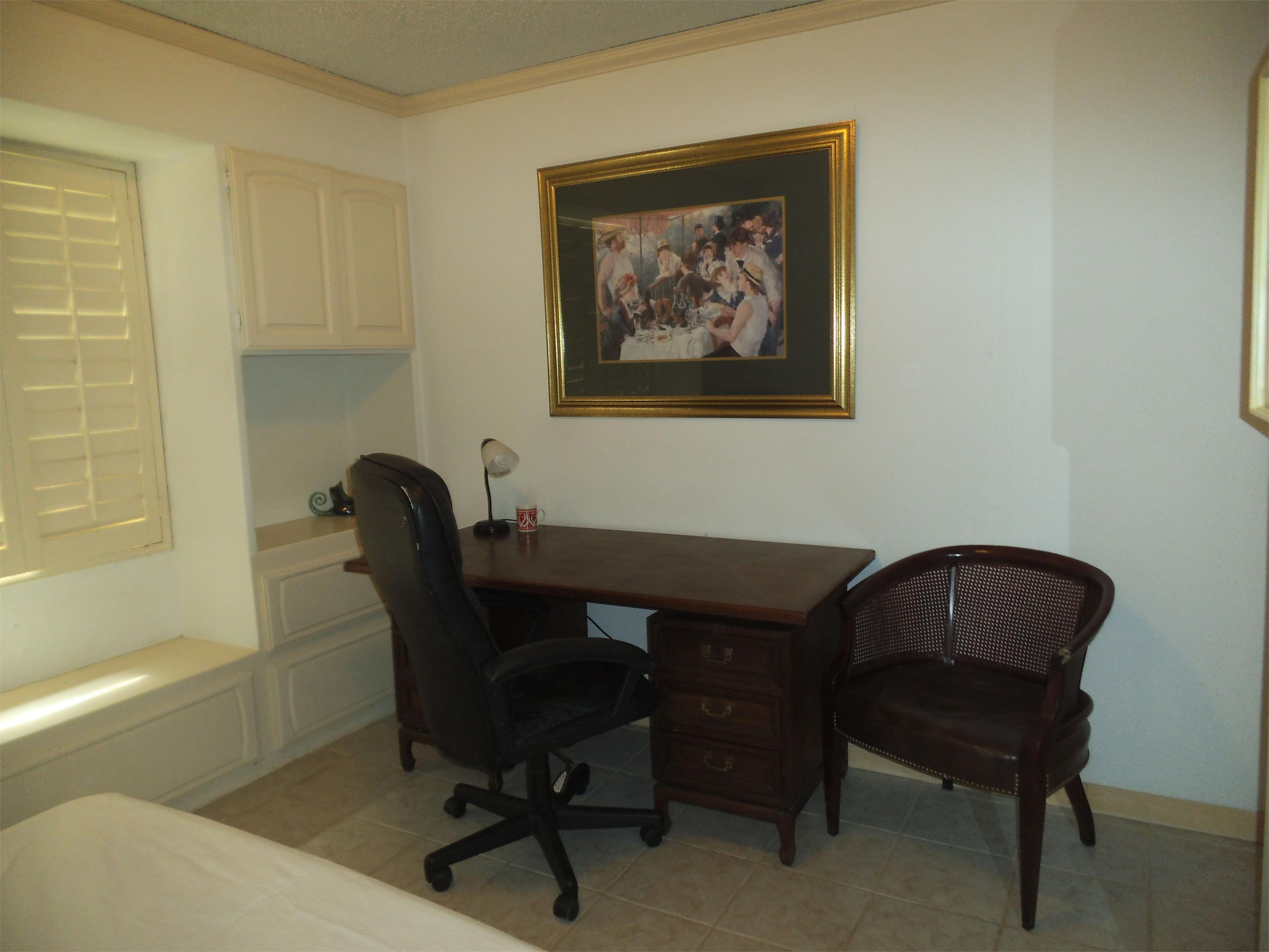 102 E Manfield St unit BR2 – photo 1