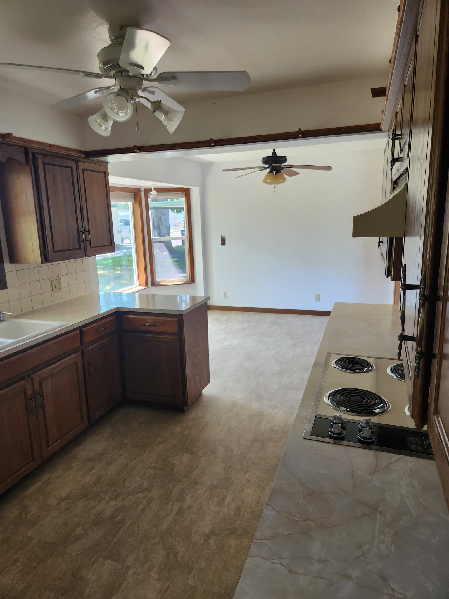 12906 E 10th Ave unit 1 – photo 3
