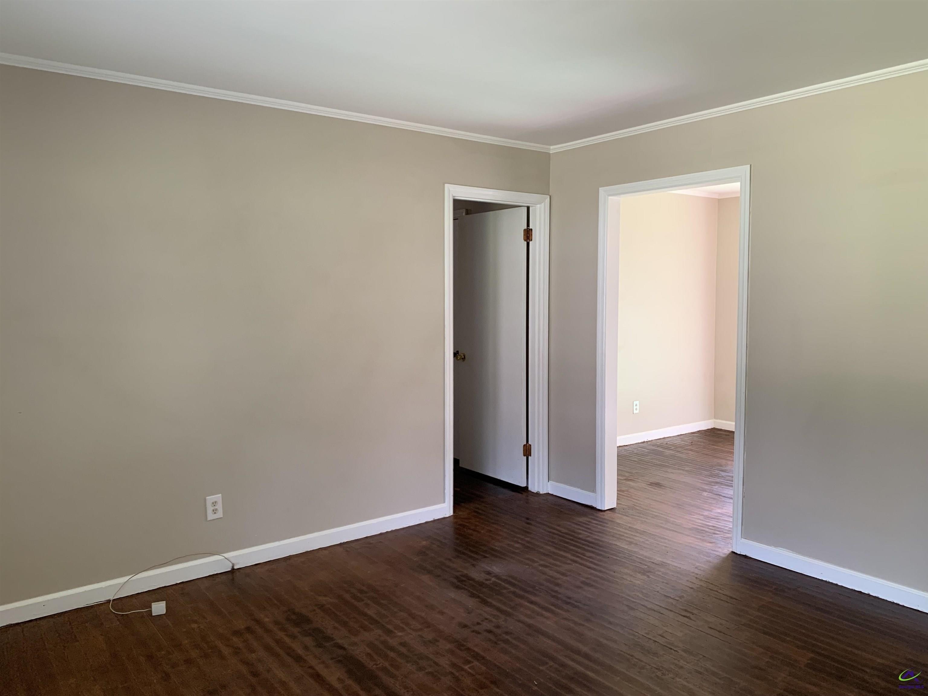 3240 Commodore Dr – photo 3