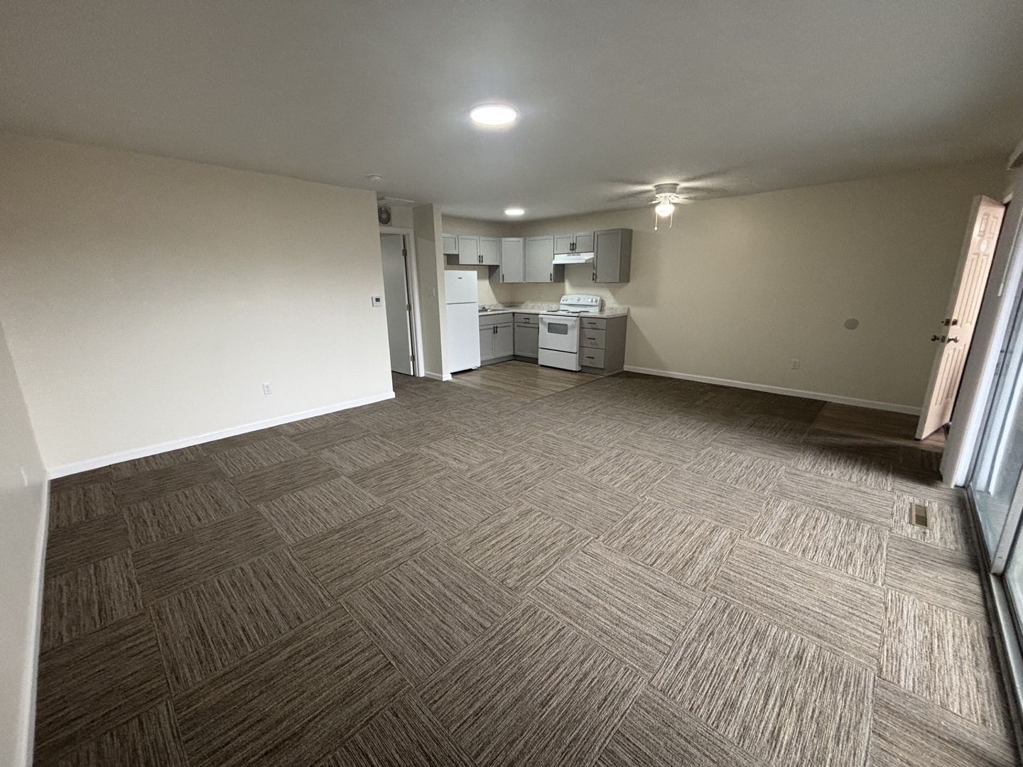 500 13th St unit Apt. 25 – photo 3