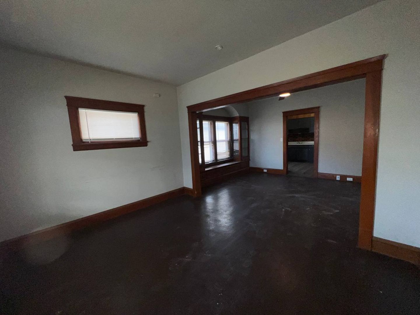 4091 E 56th St – photo 2