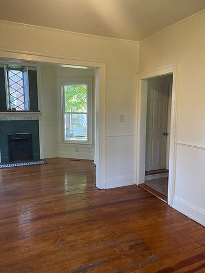 321 S Main St unit 321 S. Main St. – photo 3