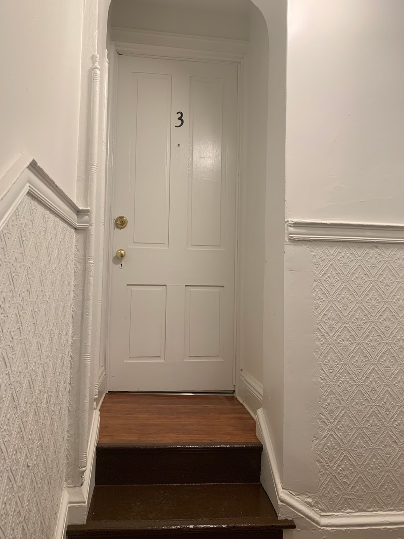 487 W Market St unit 3 – photo 3