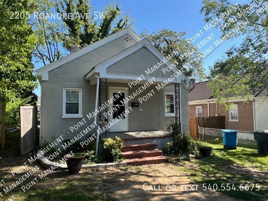 2205 Roanoke Ave SW – photo 1