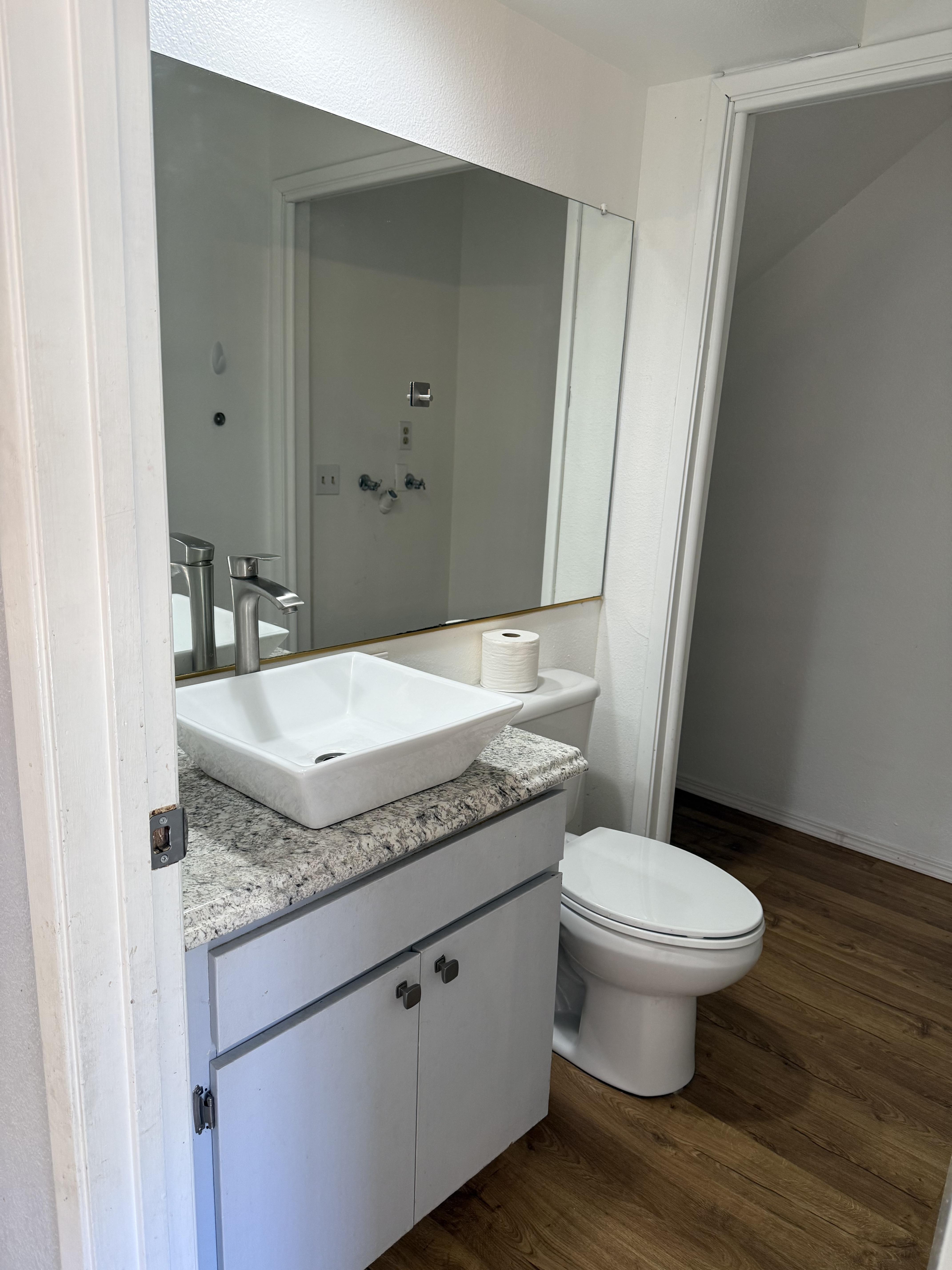 1505 Blackoak Dr unit 1501 – photo 2