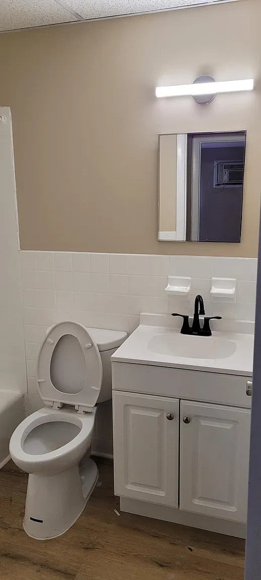 Millville Manor – photo 2
