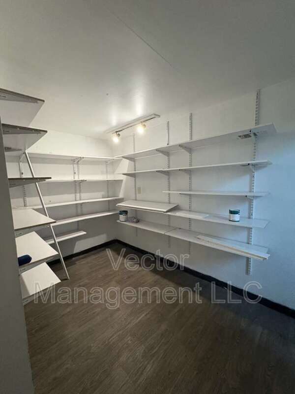 1158 Dixwell Ave unit B1 – photo 4