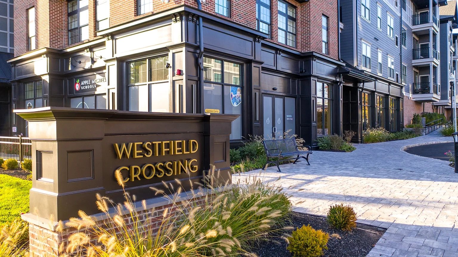 Westfield Crossing – photo 4