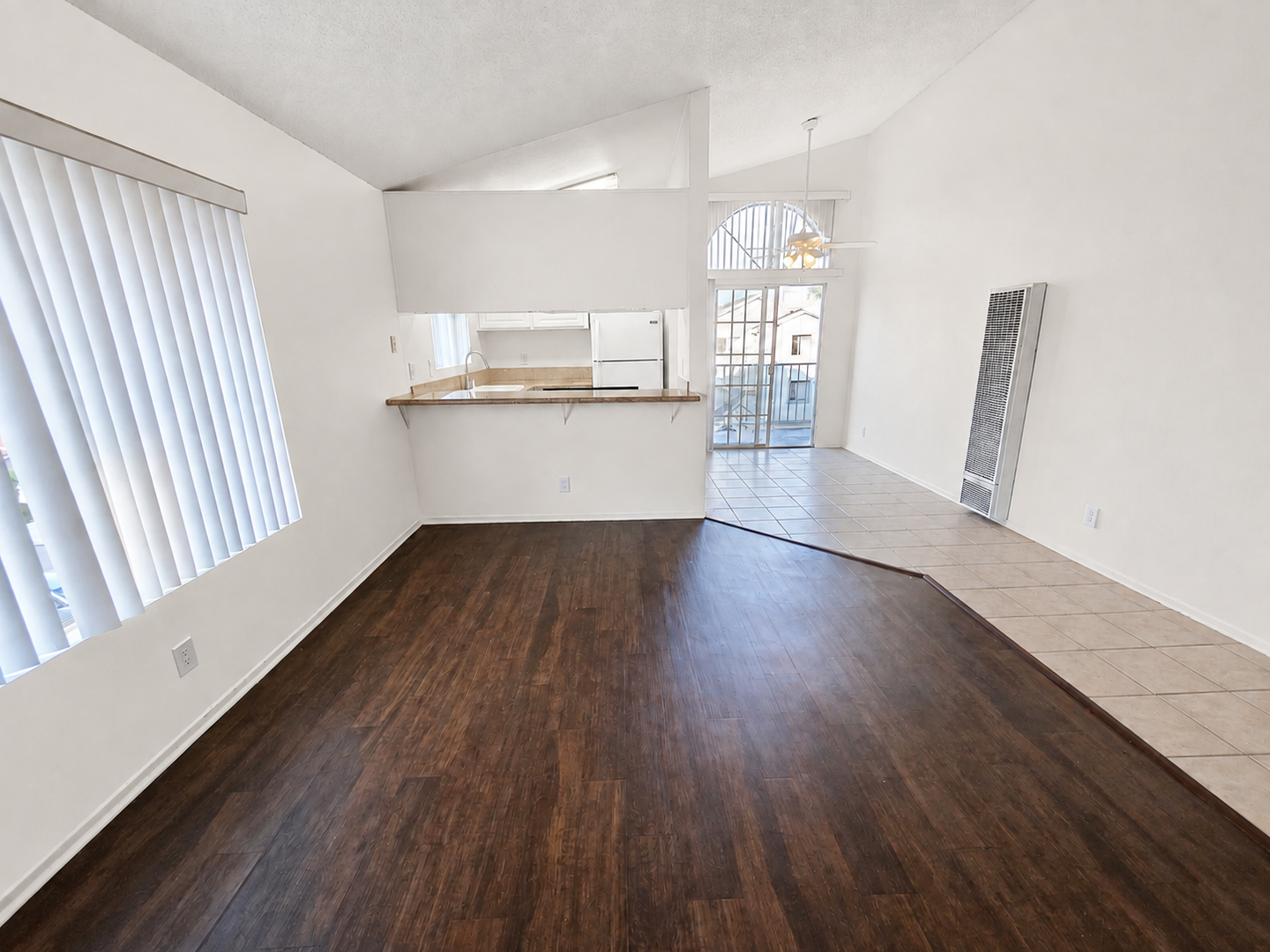 1133 Mira Mar Ave unit Unit 301 – photo 4