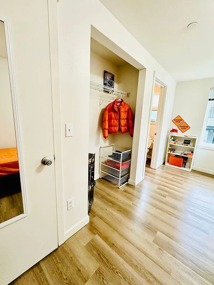 Radian Apartments – photo 4