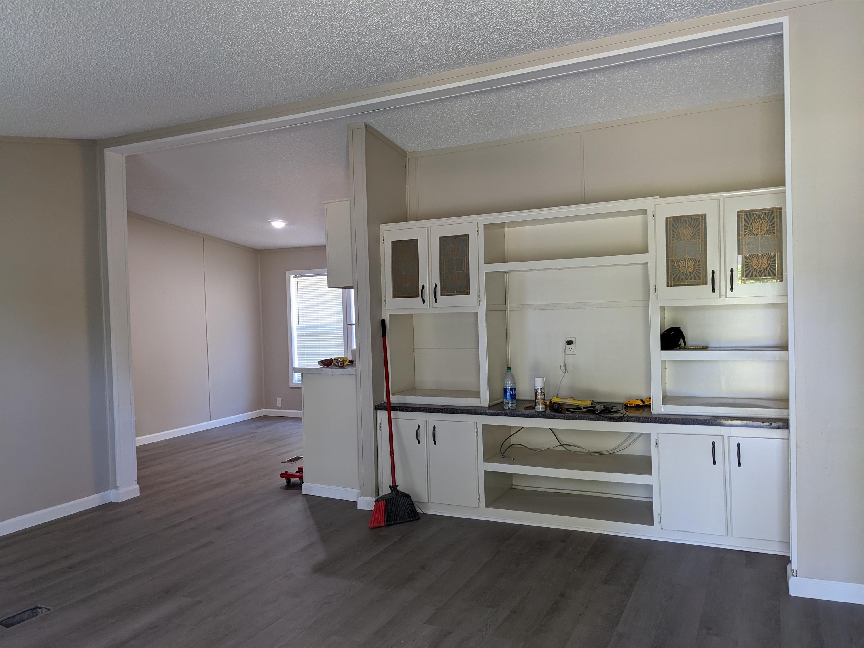 716 Scott Dr – photo 3