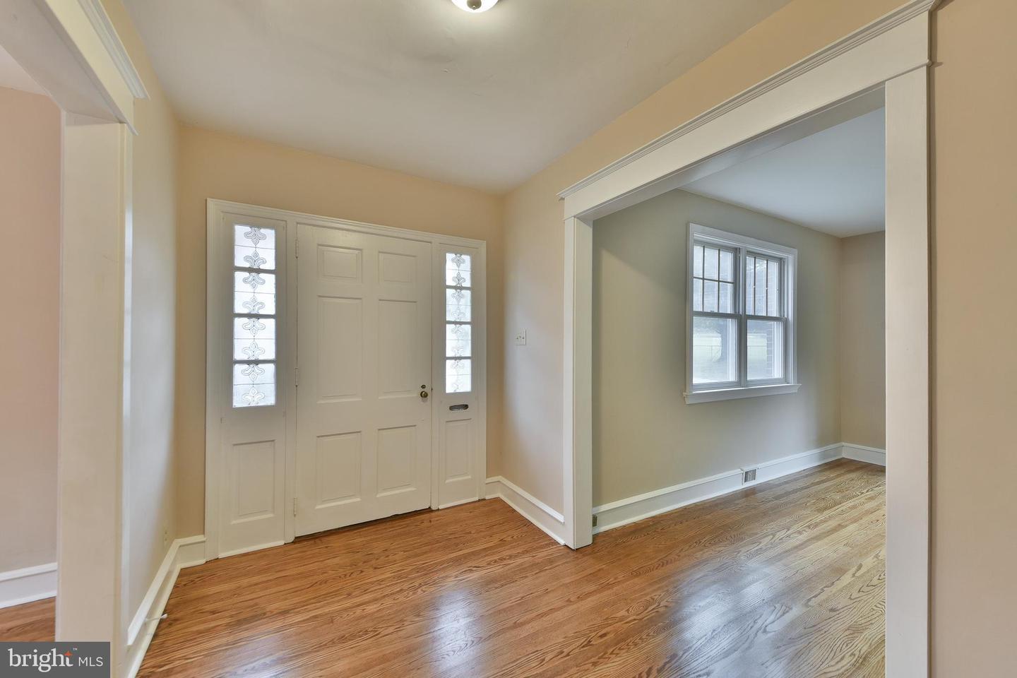 27 Bysher Ave – photo 5