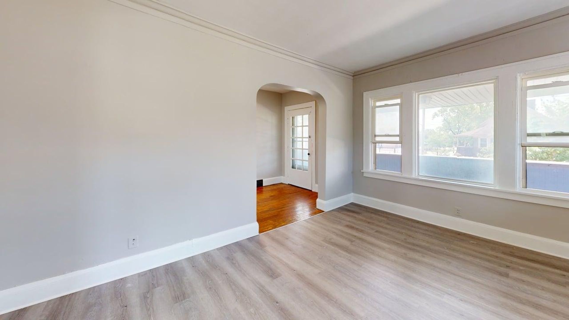 12813 Gay Ave unit Unit 2 - 2nd Flr – photo 2