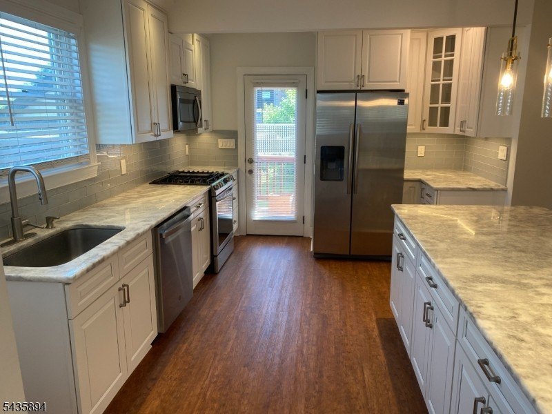 971 Virgil Ave – photo 3