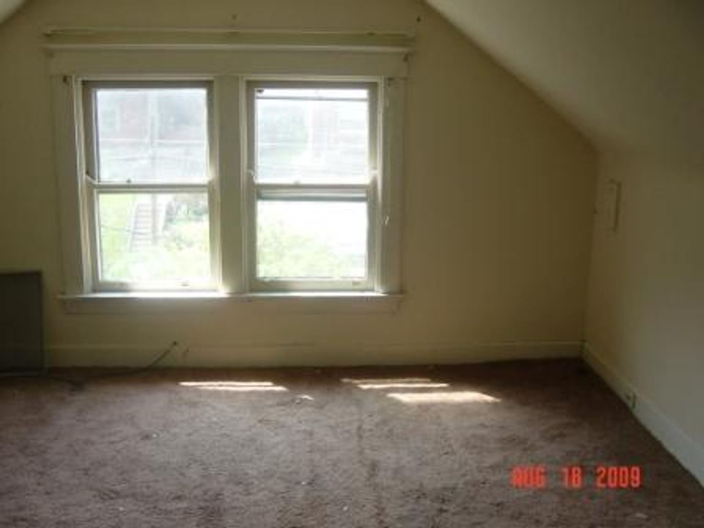 706 Trenton Ave unit 2 – photo 3