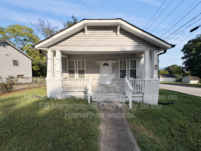 1219 N Chamberlain Ave – photo 1