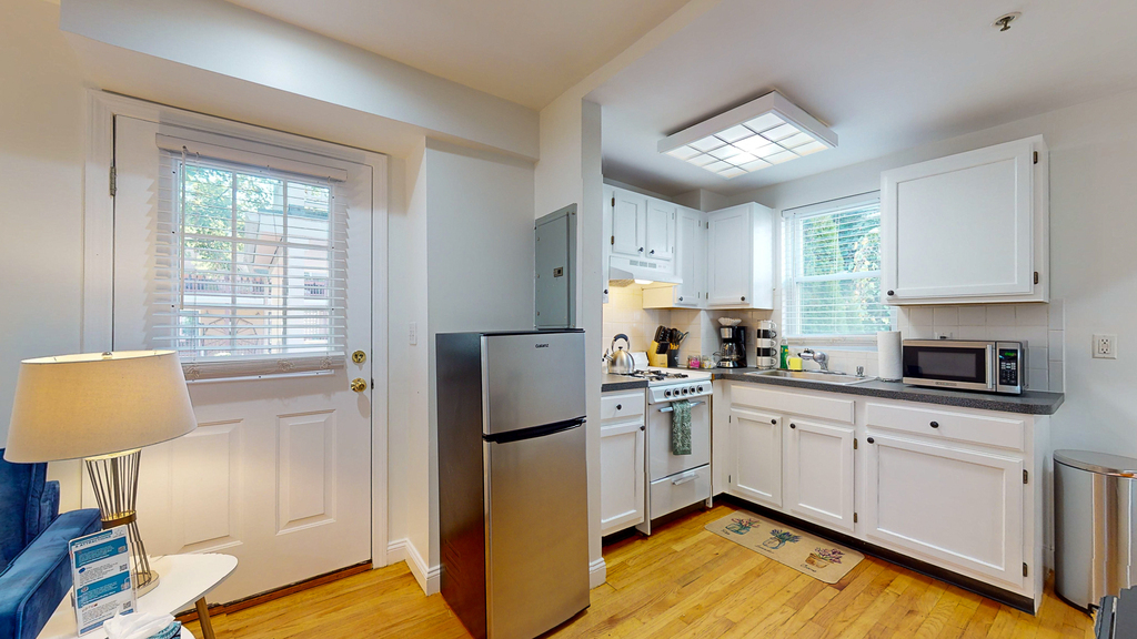 23 Jay St unit D – photo 5
