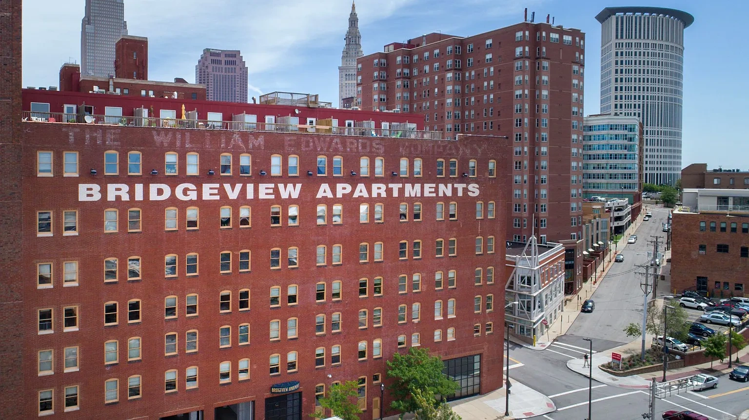 Bridgeview Apartments – photo 3